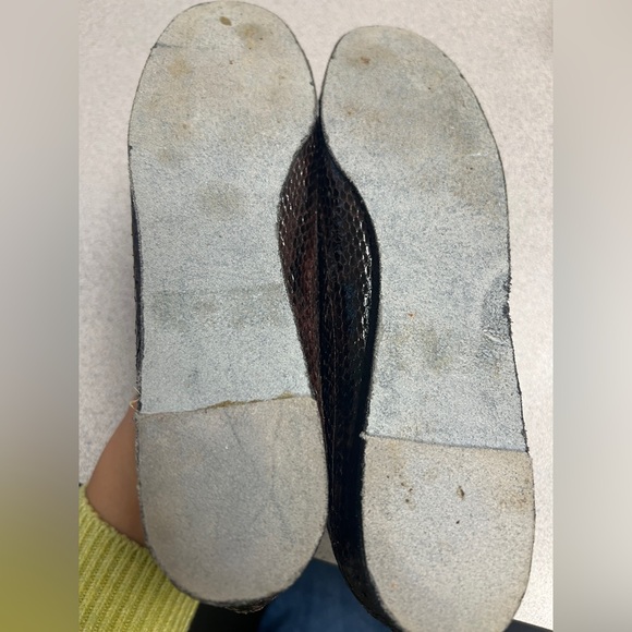 Vintage Saks Fifth Avenue Snakeskin Flats – Classic Brown Ballet Style, Size 7 - Picture 5 of 6
